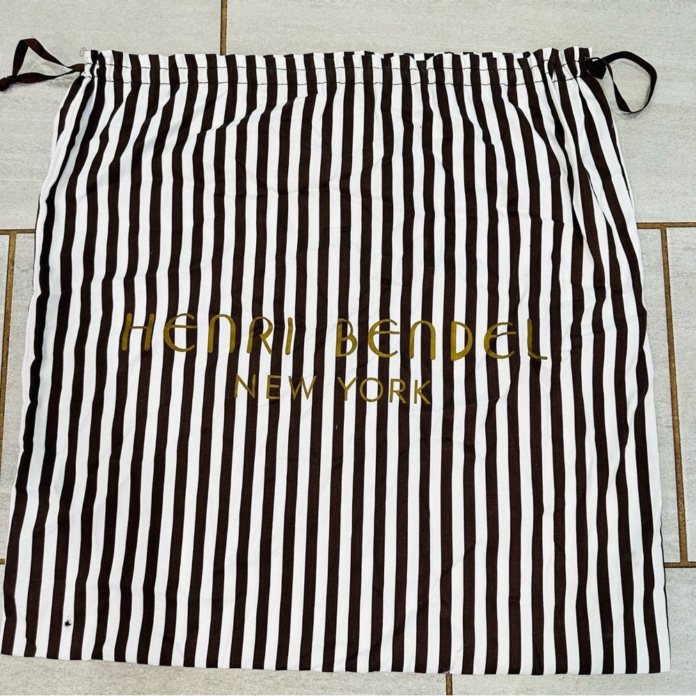 Henri Bendel Dust Bag